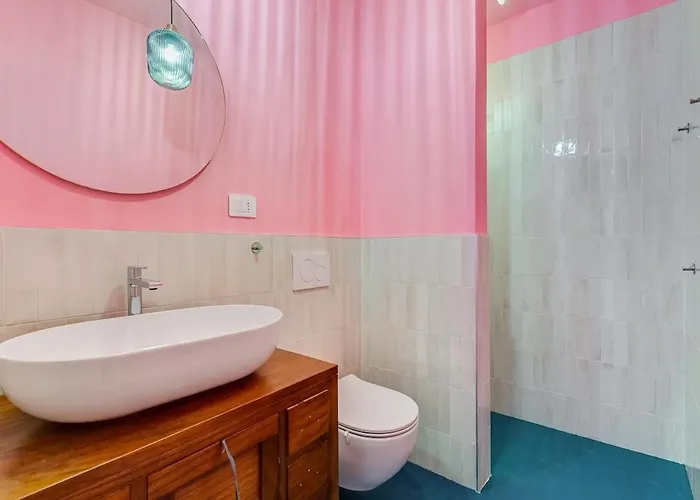 Appartement Private Garden 3 Min Walk To Metro Rome