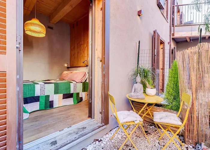 Private Garden 3 Min Walk To Metro Appartement *